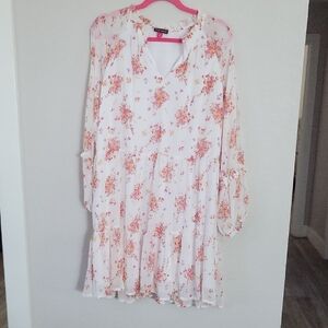 Vince Camuto XL Floral Ruffle Blouse in Pink and Orange